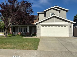 879 Fall River Trl, Vacaville, CA