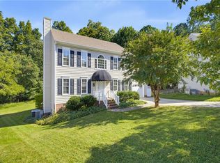 8 Cardwell Pt, Greensboro, NC 27407