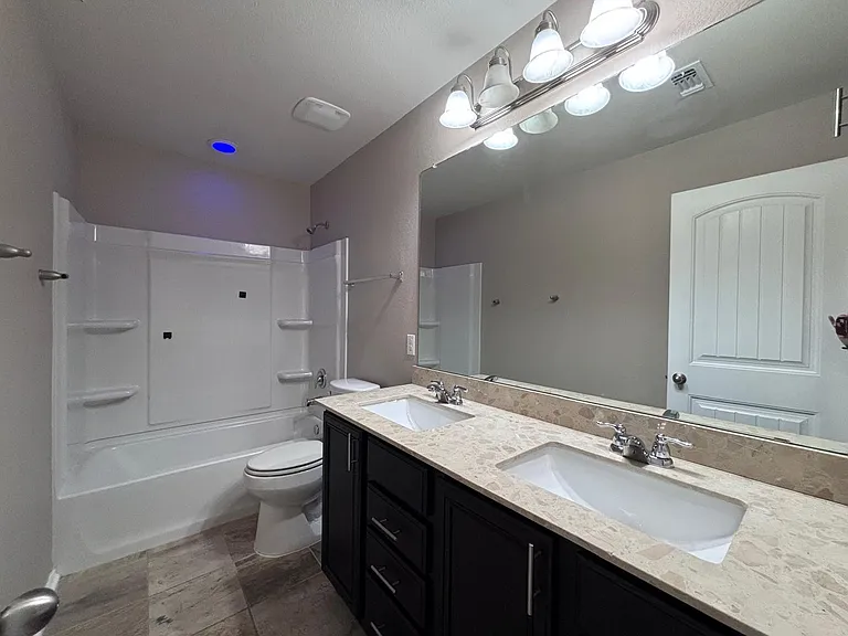 1405 Berlin Ln — Photo 19