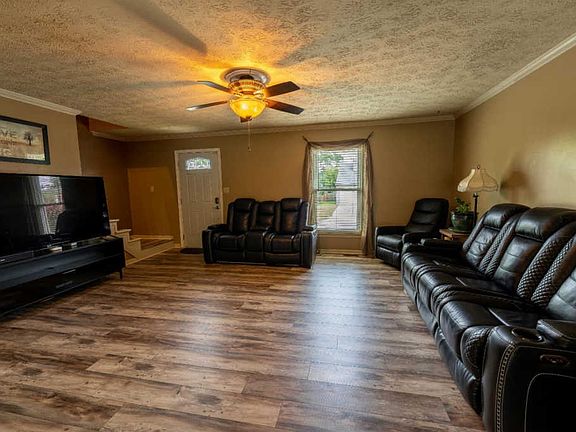 3rd image of 3800 Belleau Wood Dr