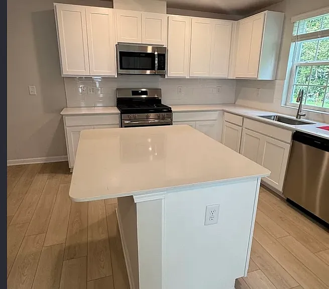 721 Peyden Ln #721 — Photo 5