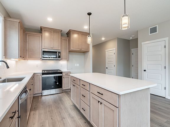 2809 NW 8th AVE by Aho Construction