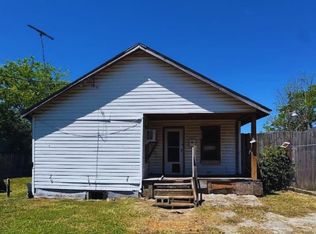 1462 Wall St, Beaumont, TX 77701