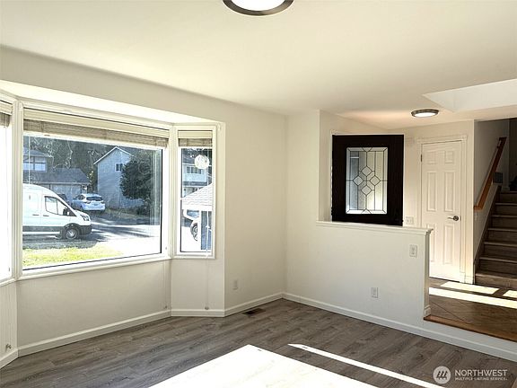 5th image of 18604 131st Avenue SE
