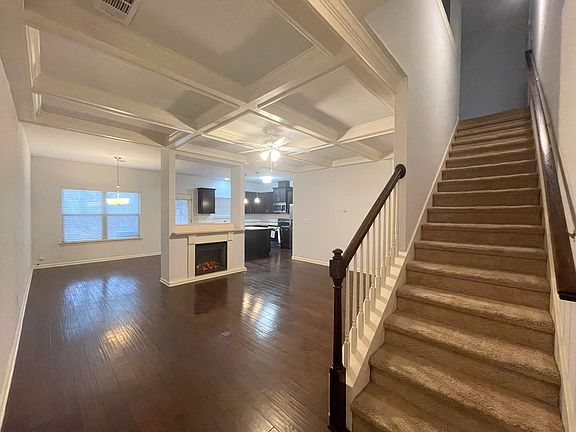 5th image of 6163 Roaring Rock Way