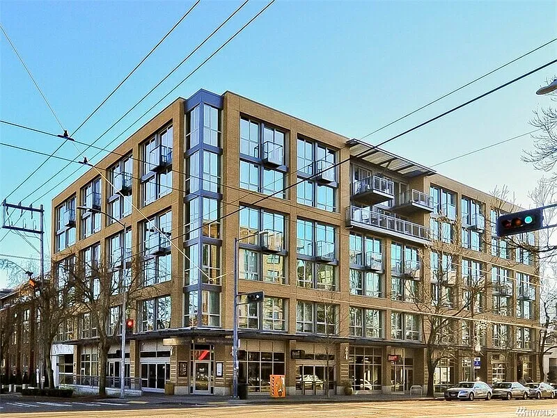 1 bed, 1.0 bath, 541 sqft, $1,950 — Photo 1