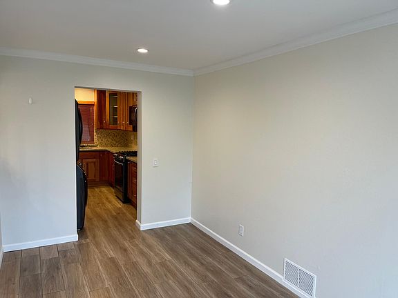 4th image of 2625 Duhallow Way #2625