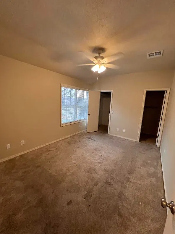 3 bed, 1500 sqft, $1,300 — Photo 4