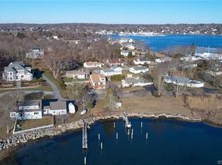 183 Masons Island Rd, Mystic, CT 06355