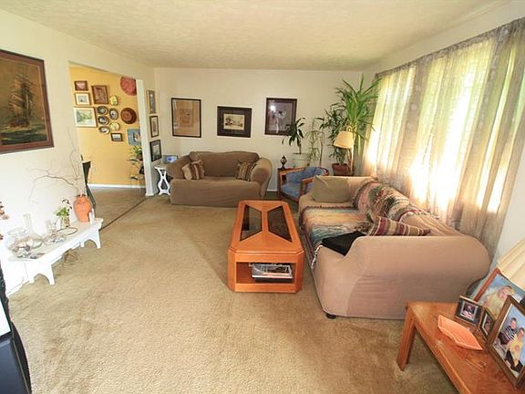3rd image of 235 Partridge Dr