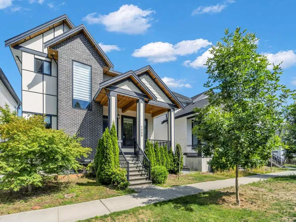 7068 194th St, Surrey, BC V4N 1N3