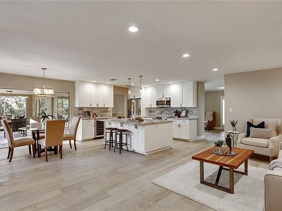 3rd image of 2125 Bow Ln