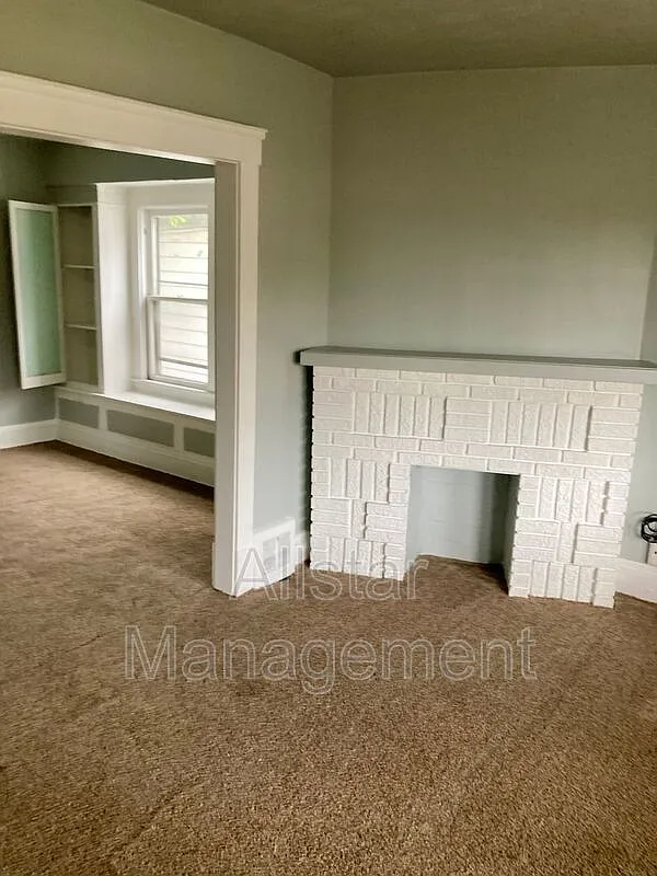2 bed, 1.0 bath, 1000 sqft, $1,100 — Photo 4