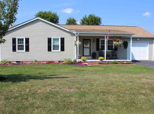 32 Herlock Rd, Staunton, VA 24401