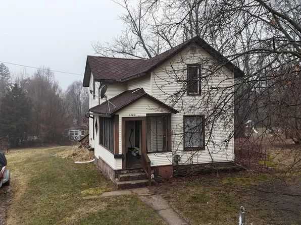 1300 N Waterloo St, Jackson, MI 49202