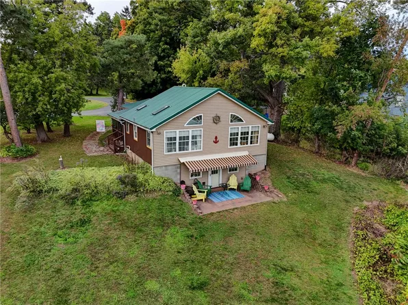 14321 Roosevelt Hwy, Waterport, NY 14571