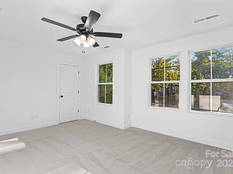 2909 New Pineola Rd #102 — Photo 16