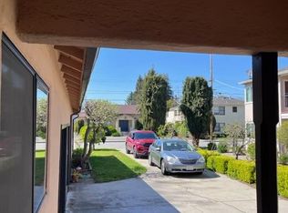 955 Oak Ln #B, Menlo Park, CA 94025