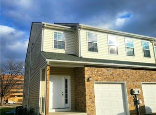 2147 S Poplar St, Allentown, PA 18103