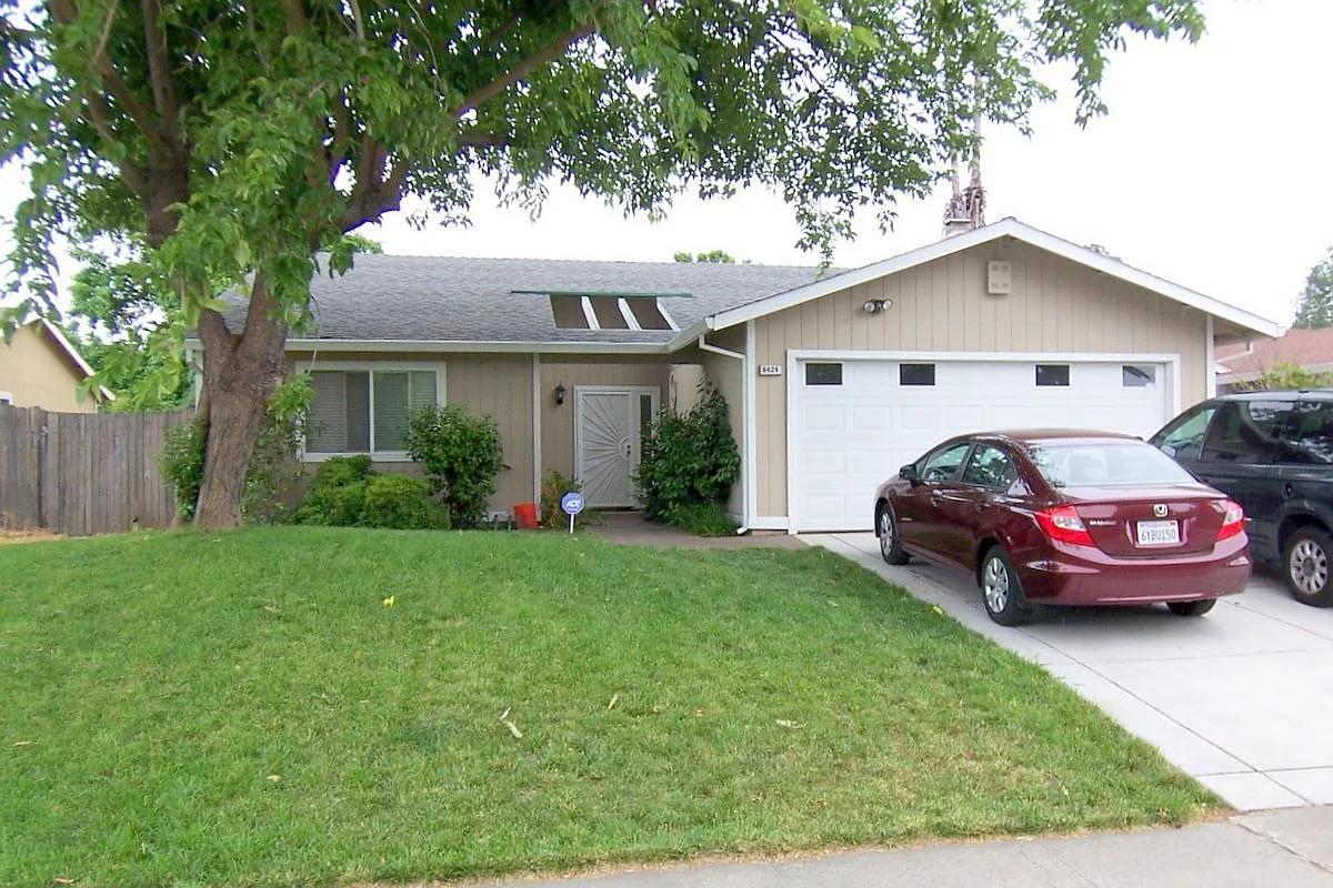 6424 Carmelwood Dr photo 1