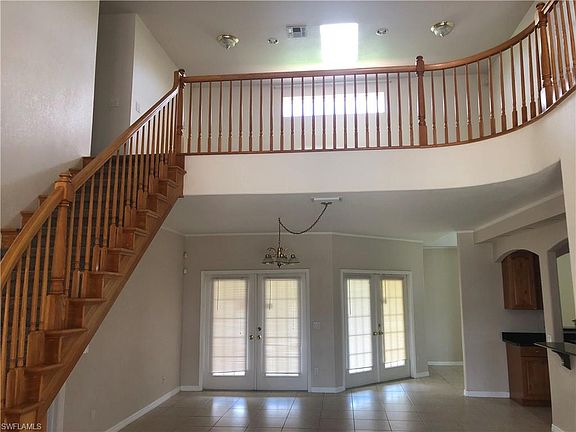 2nd image of 535 Denbighshire St