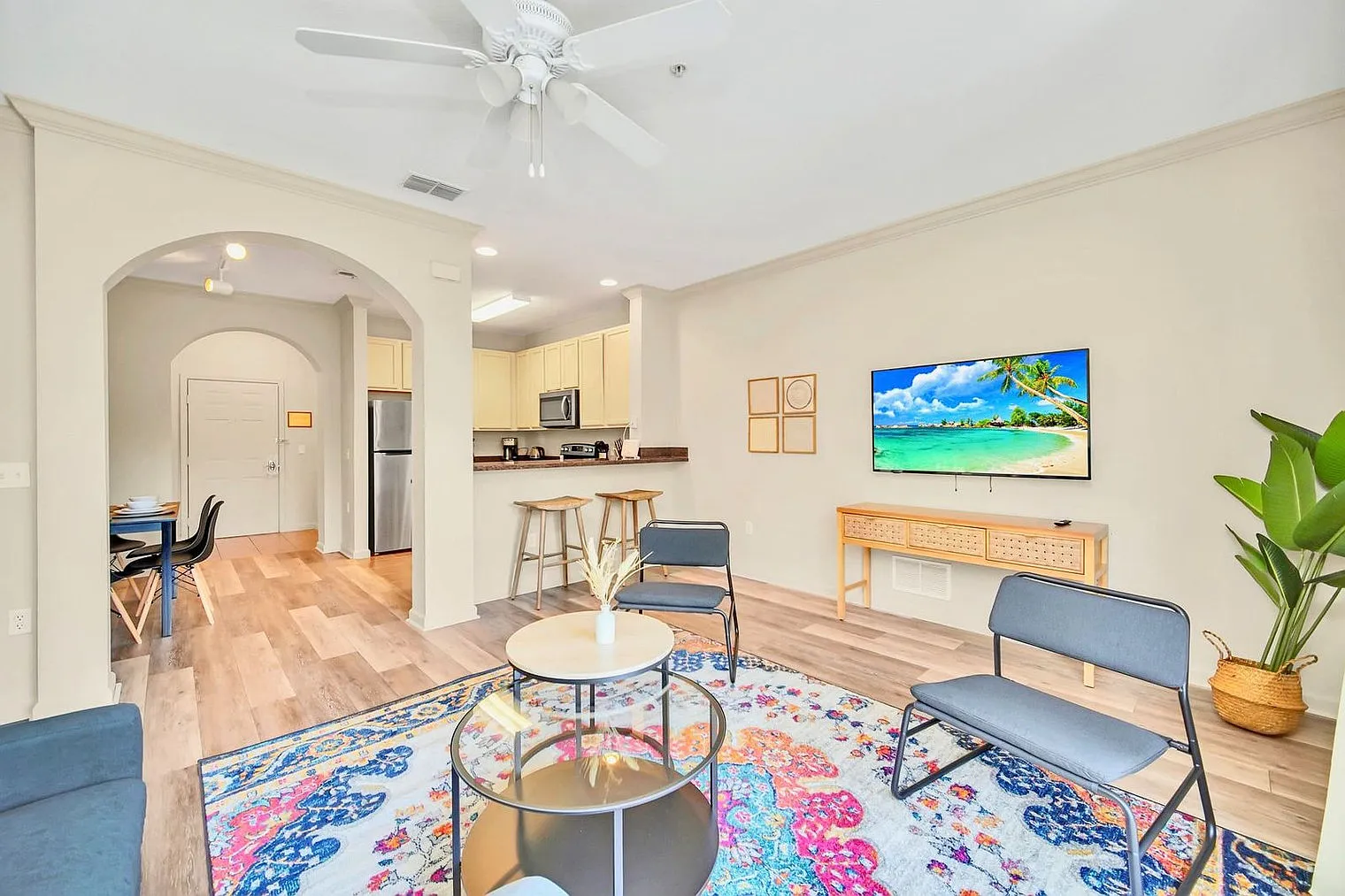 2 bed, 2.0 bath, 1280 sqft, $2,950 — Photo 2
