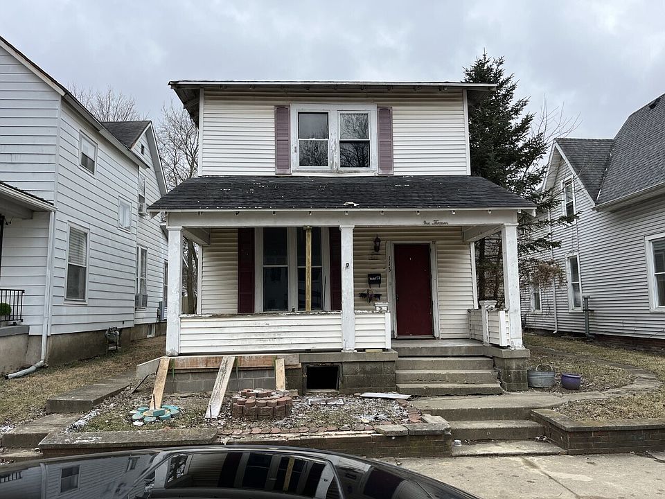 1st image of 113 W College St