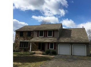 841 Cox Rd, Moorestown, NJ 08057