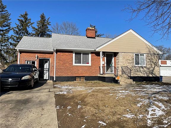 3rd image of 3531 Cornell Dr