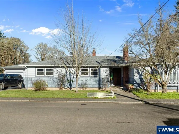 760 Birch St, Sweet Home, OR 97386