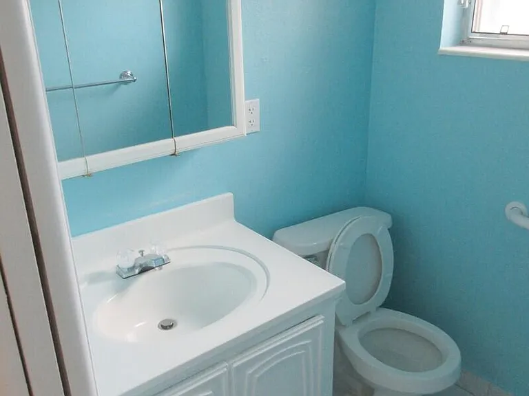 2572 Emory Dr E #J — Photo 8