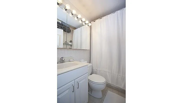 Sold by Fenwick Keats Real Estate | media 9