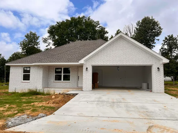 932 S Fir St, Beebe, AR 72012