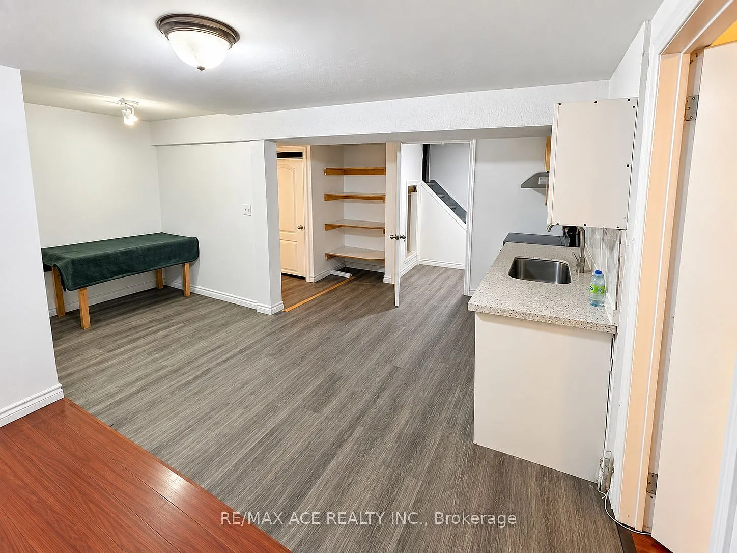 3 bed, $1,650 — Photo 3