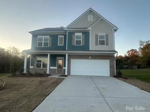 107 Kimble Ct, Concord, NC 28025