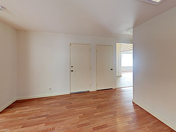 4th image of 1236 Wentworth Way