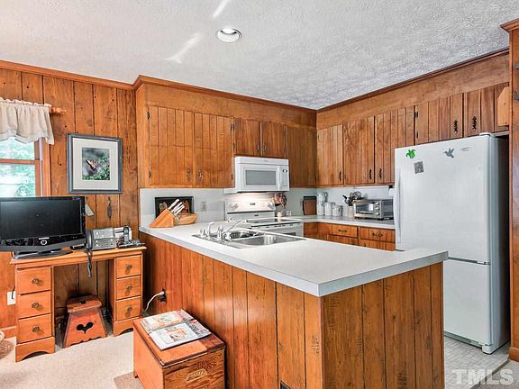 5th image of 86 Goat Island Ct