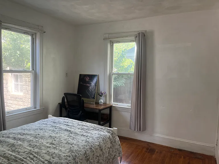 58 Aspinwall Ave — Photo 9