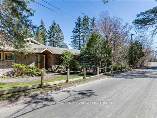 18 Mill St, Vaughan, ON L4J 8C5