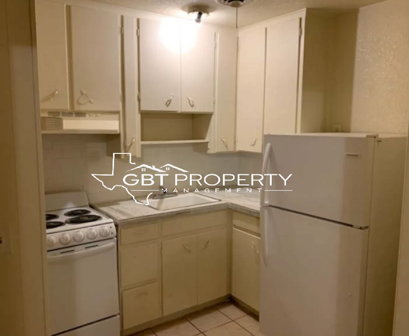 1 Bedroom & 2 Bedroom Apartments — Photo 2