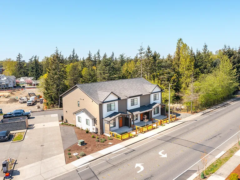 4125 Deemer Rd — Photo 36