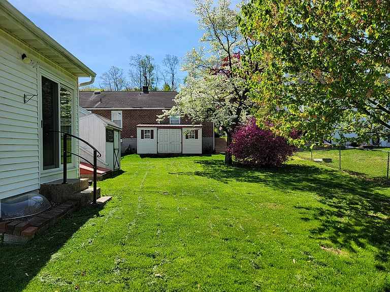 125 Gerhart Ave — Photo 25