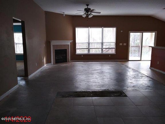 2nd image of 1443 Samantha Cir S