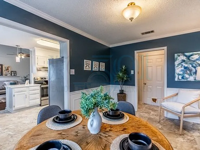116 Tiffany Cir — Photo 17