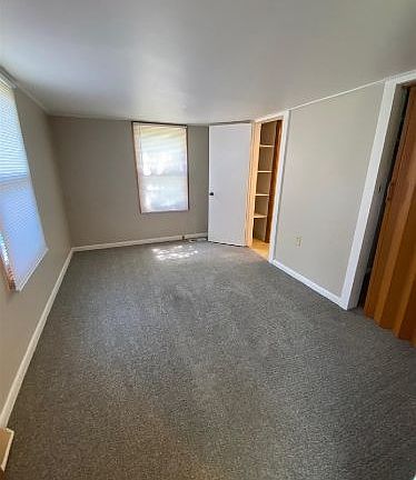 4th image of 3022 Vinton Ave