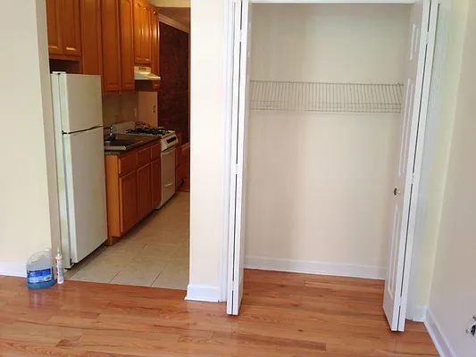 Rented by Living New York | media 35