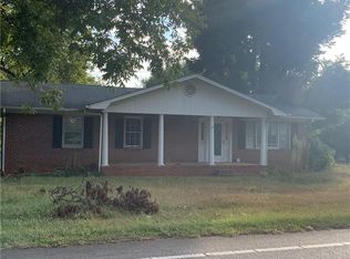 713 Pelzer Hwy, Easley, SC 29642