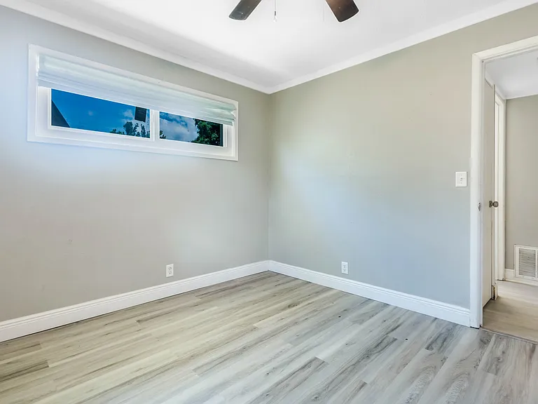 4519 Martha Ave — Photo 31