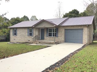 106 Walnut Dr, Winchester, TN 37398