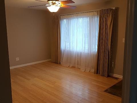 5th image of 6N505 Maple Ave